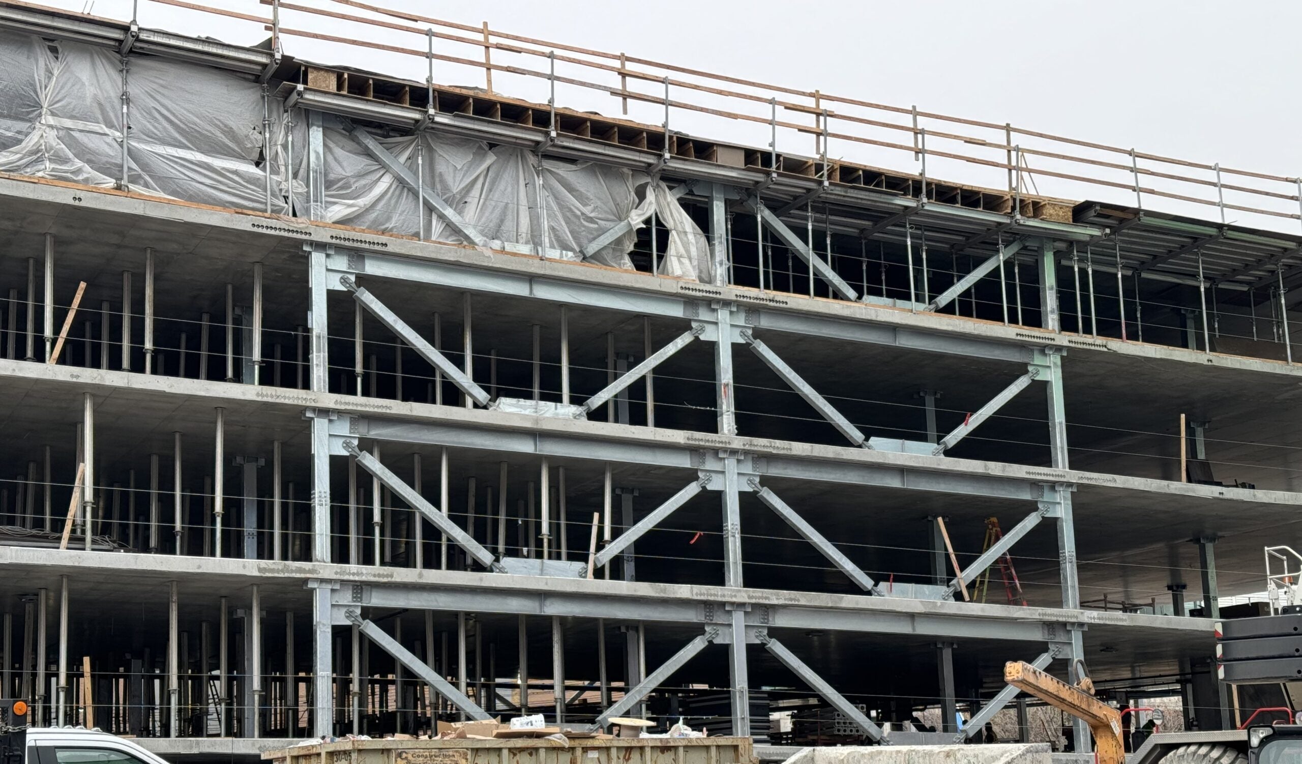 Parking garage utilizing HSS columns